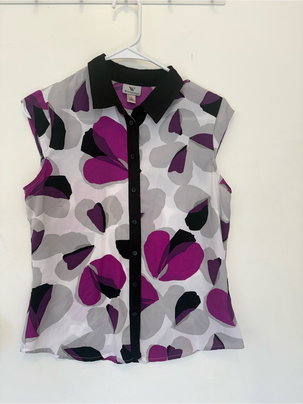 W by Worth Purple Gray Black Floral Sleeveless Button Down Blouse